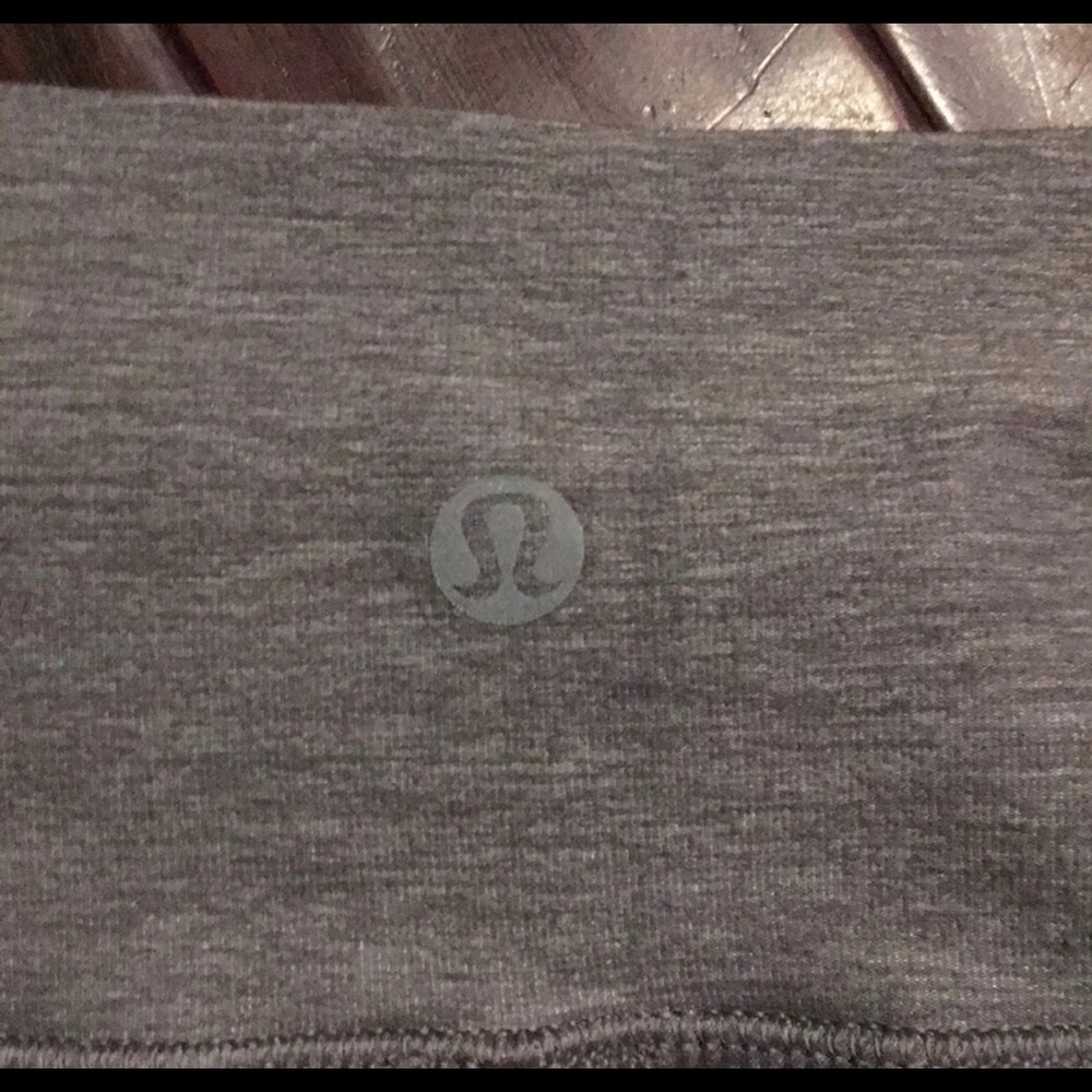 Lululemon - Picture 5 of 5
